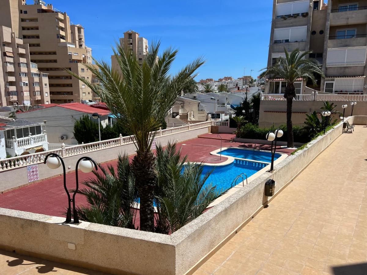 Apartment In La Mata Gabriele 또레비에하 외부 사진